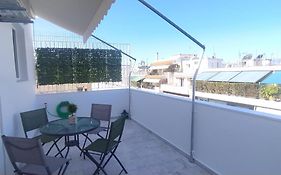 Experience A Nice View Appartment-Heart Of Athens